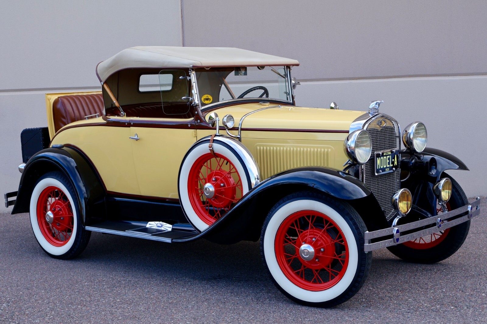 Ford Model A Deluxe 1931 Convertible