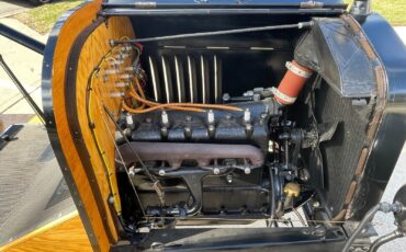 Ford-Model-T-1919-6