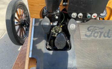 Ford-Model-T-1919-7