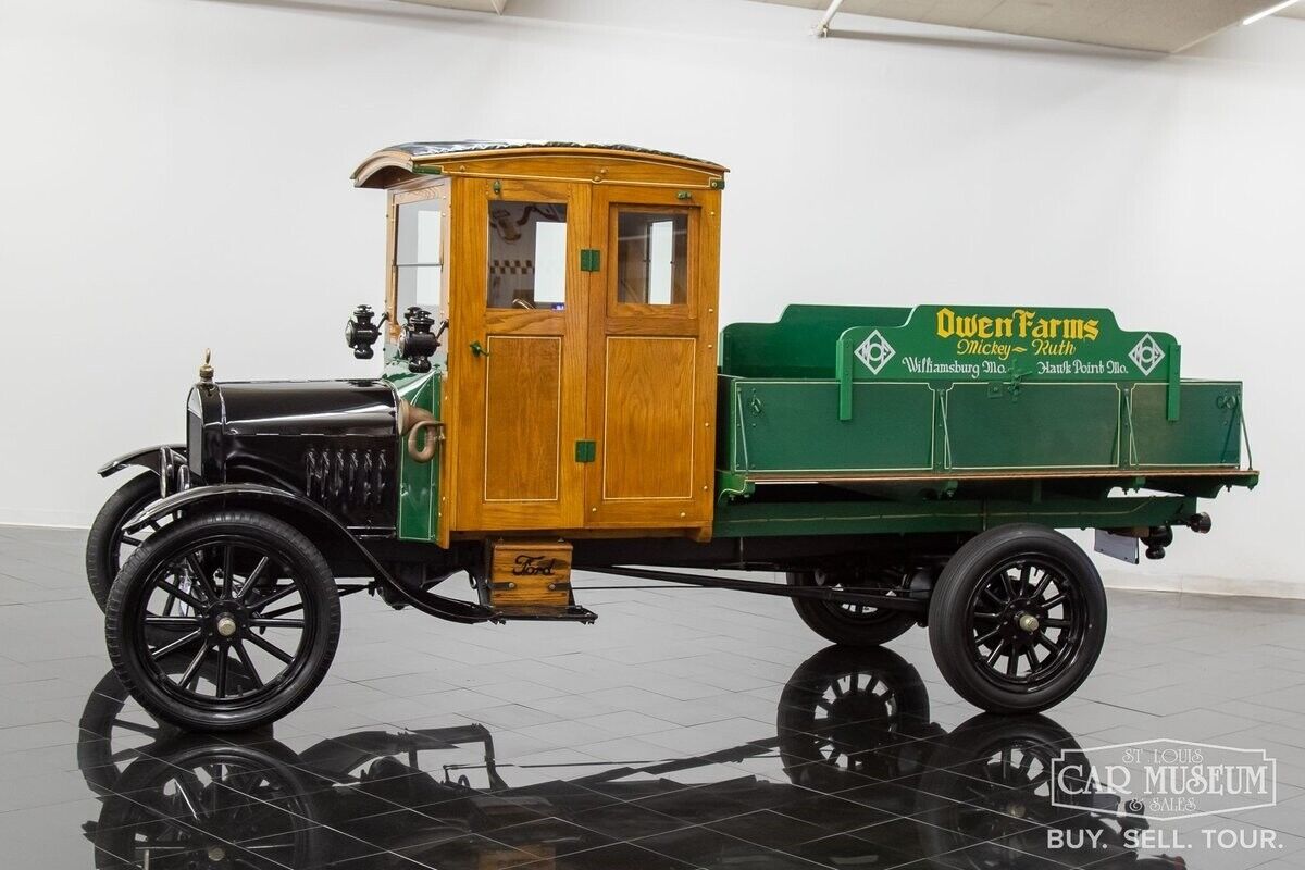 Ford-Model-T-1925-Truck-1