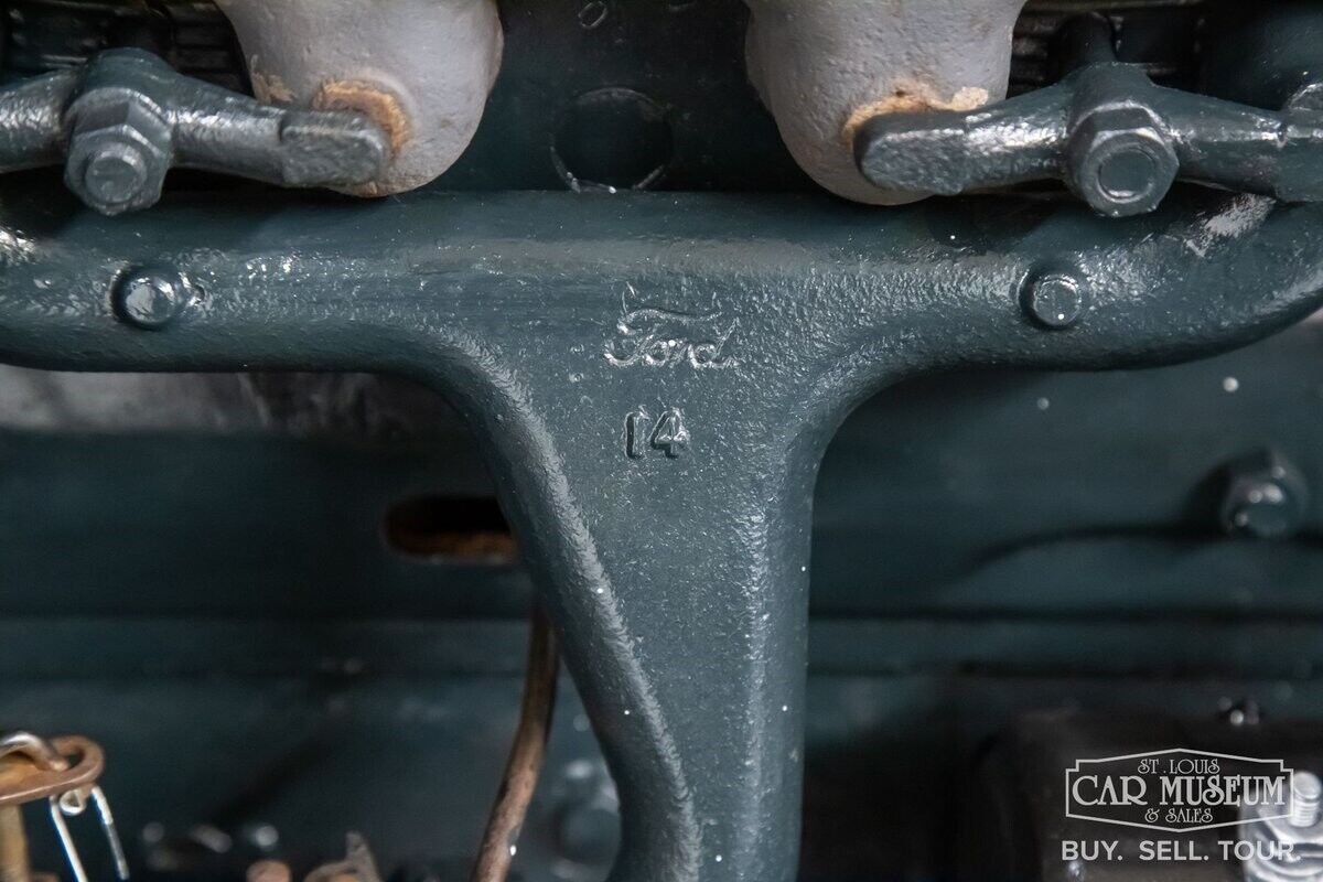 Ford-Model-T-1925-Truck-16