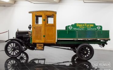 Ford-Model-T-1925-Truck-2