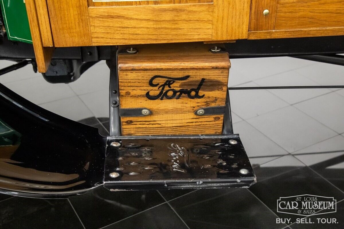 Ford-Model-T-1925-Truck-37