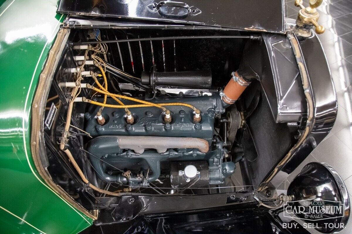 Ford-Model-T-1925-Truck-6