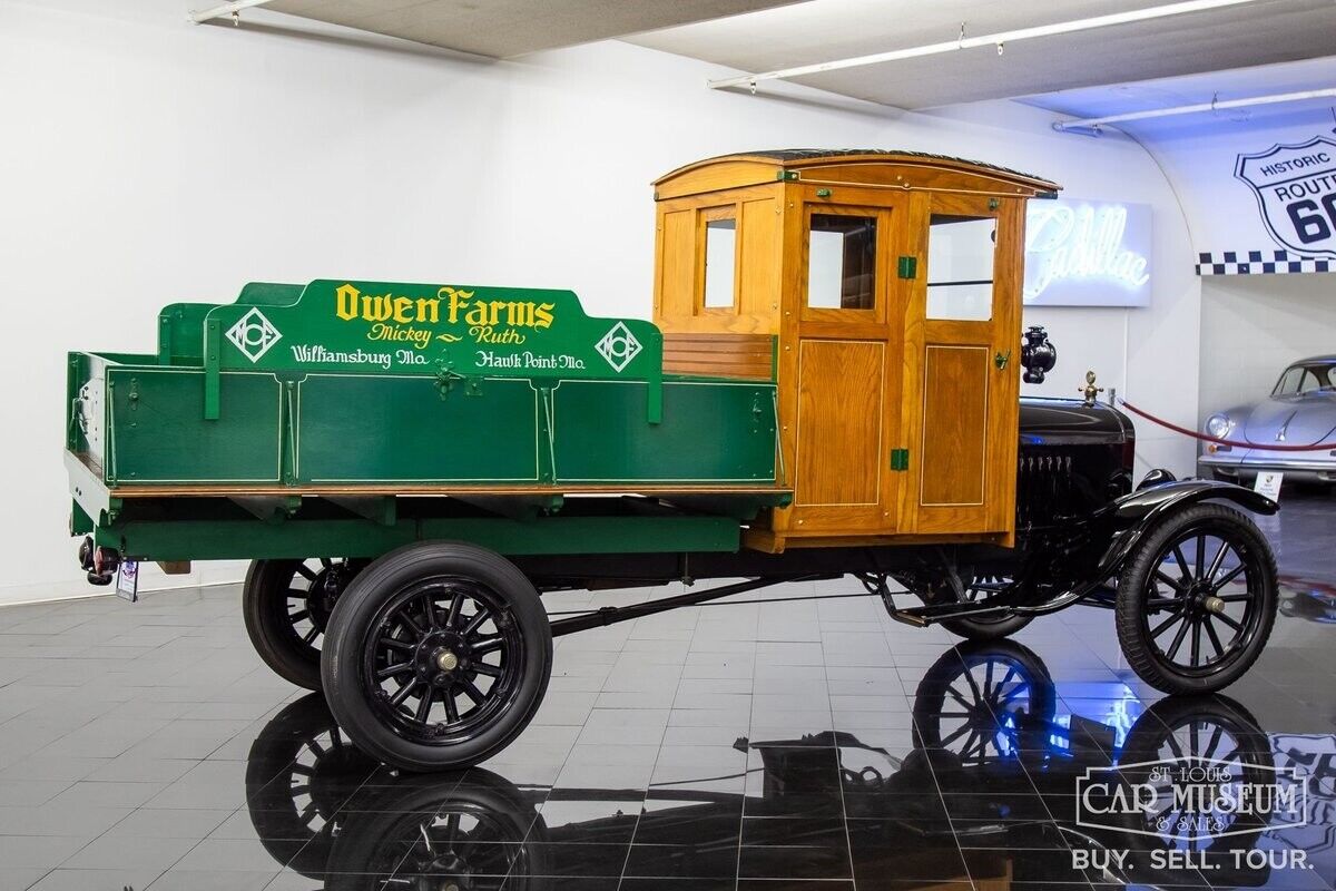 Ford-Model-T-1925-Truck-9