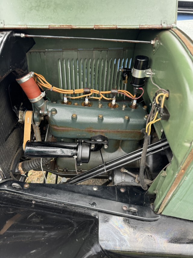 Ford-Model-T-1926-Coupe-11