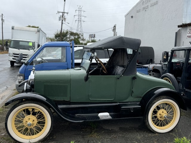 Ford-Model-T-1926-Coupe-2