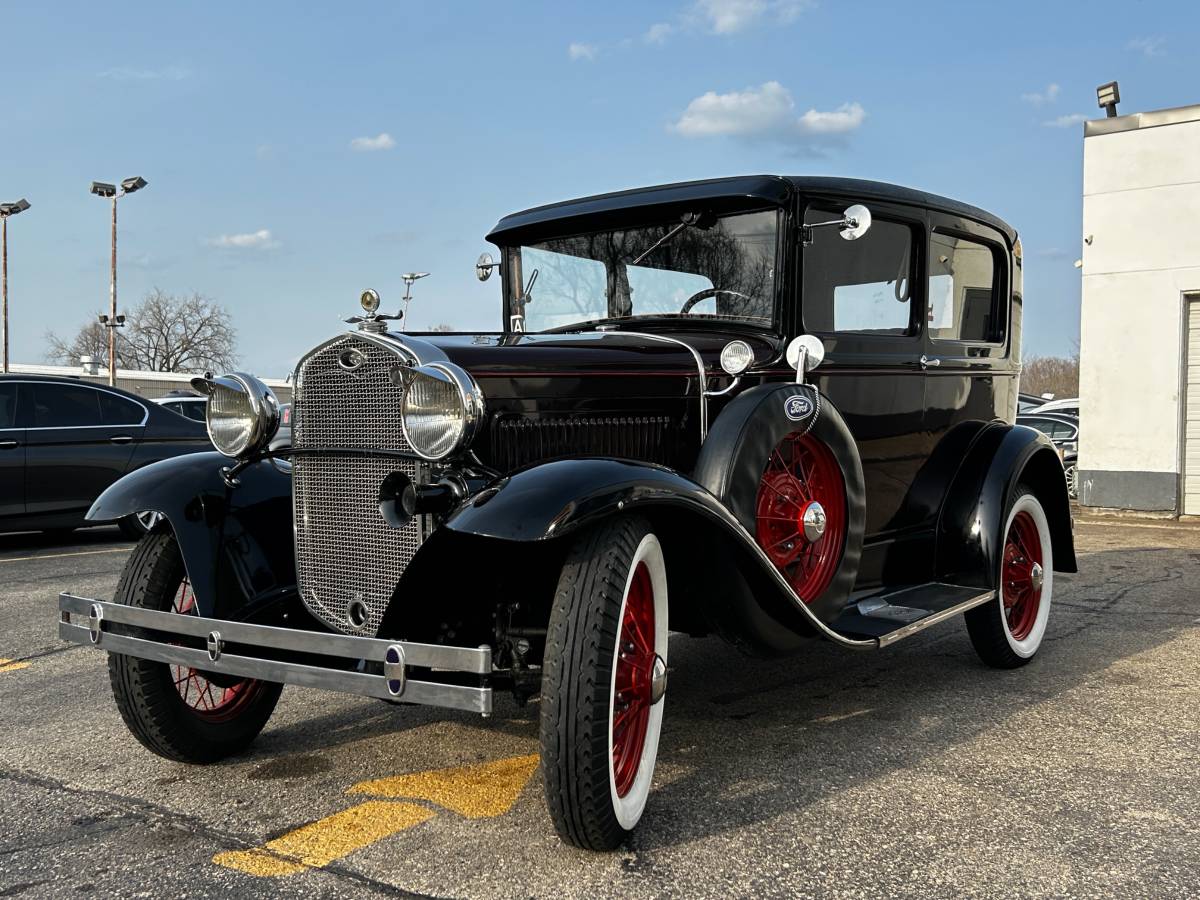 Ford-Model-a-1931-black-5