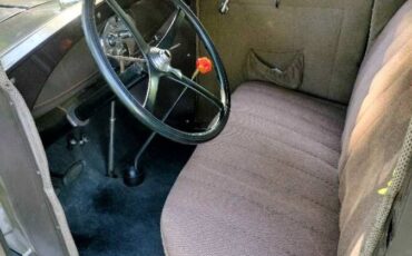 Ford-Model-a-sport-coupe-1929-brown-3