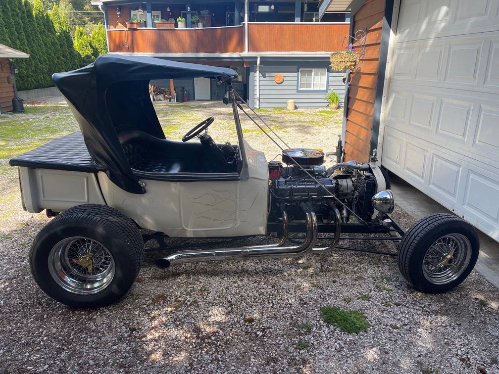 Ford-Model-t-bucket-1923-white-1