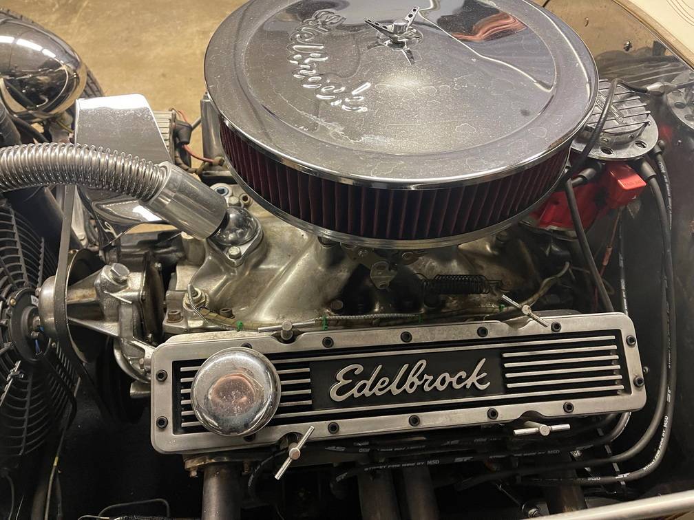 Ford-Model-t-bucket-1923-white-17