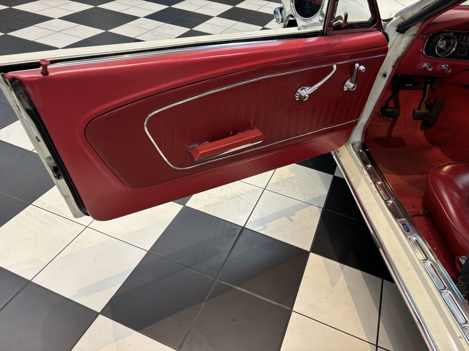 Ford-Mustang-1964-15
