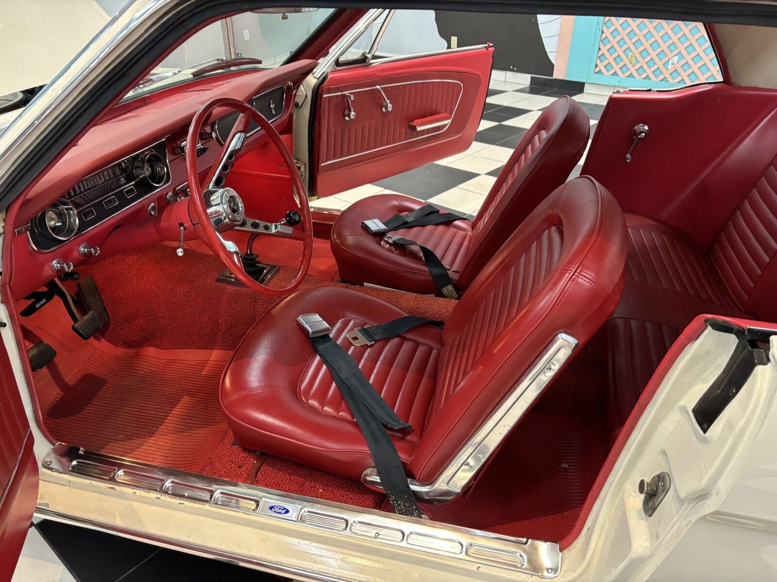 Ford-Mustang-1964-16