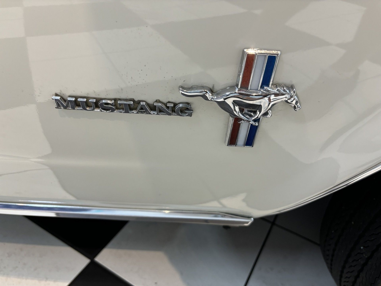 Ford-Mustang-1964-33