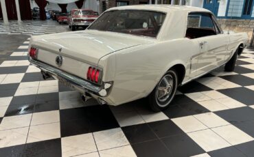 Ford-Mustang-1964-4