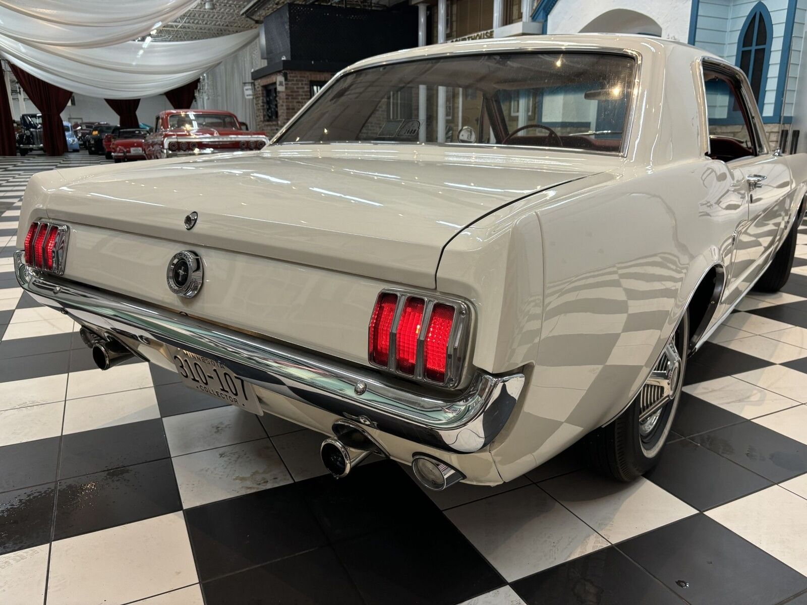 Ford-Mustang-1964-5