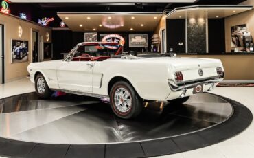 Ford-Mustang-1964-Convertible-17