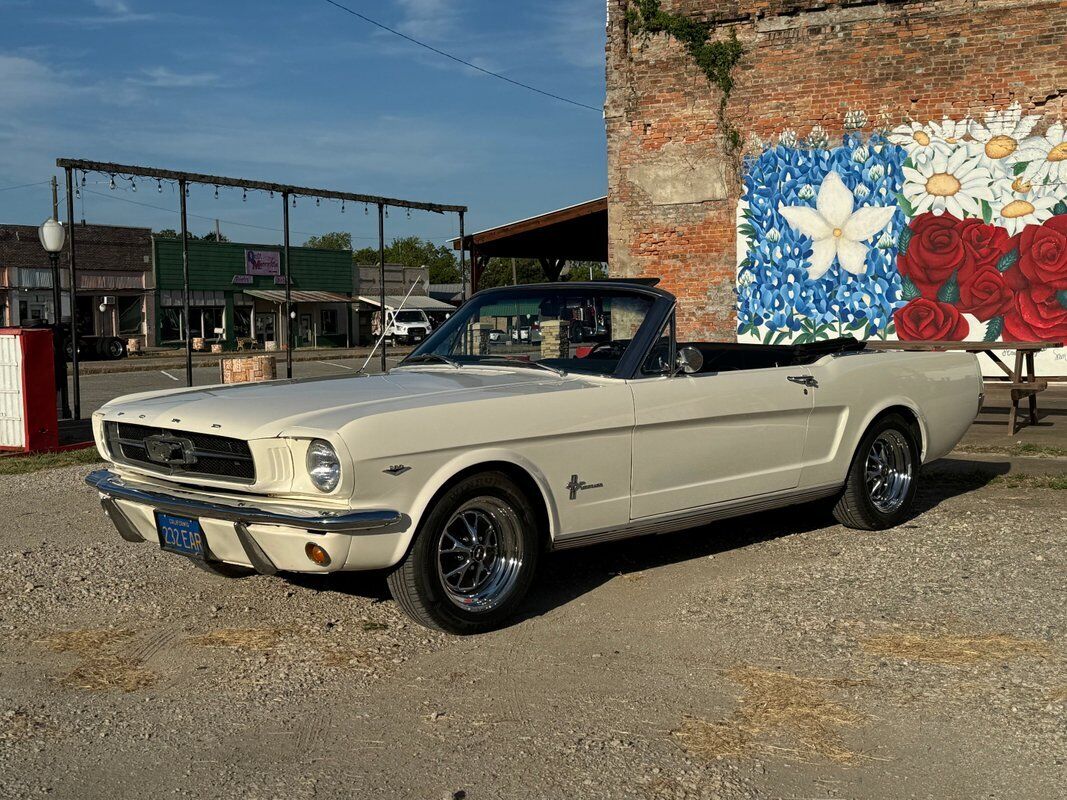 Ford Mustang 1965 --