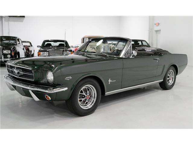 Ford-Mustang-1965-Convertible-2