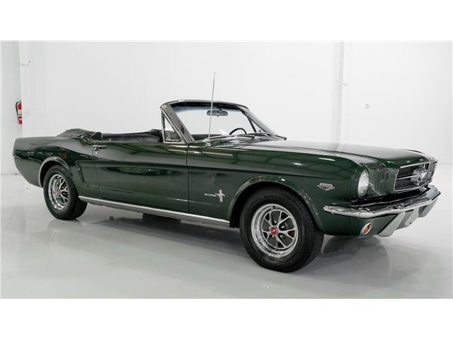 Ford-Mustang-1965-Convertible-4