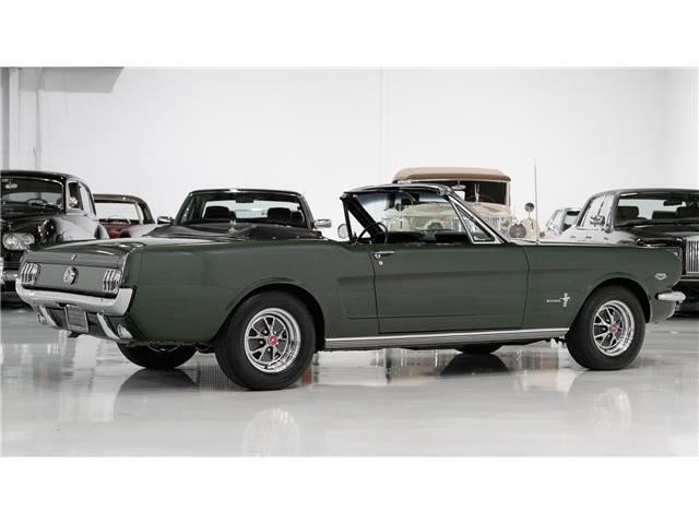 Ford-Mustang-1965-Convertible-5