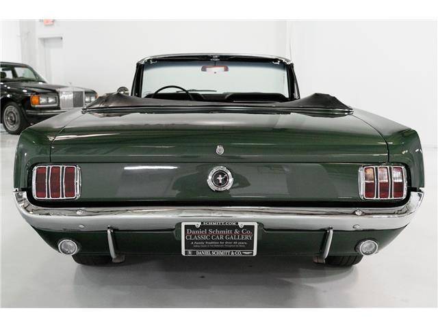 Ford-Mustang-1965-Convertible-7