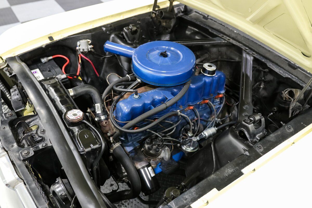 Ford-Mustang-1965-Coupe-11