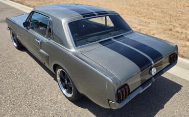 Ford-Mustang-1965-Coupe-11