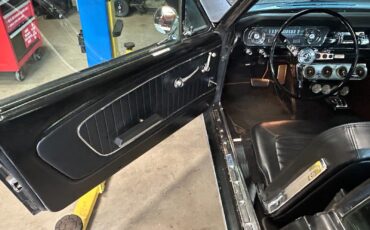 Ford-Mustang-1965-Coupe-13