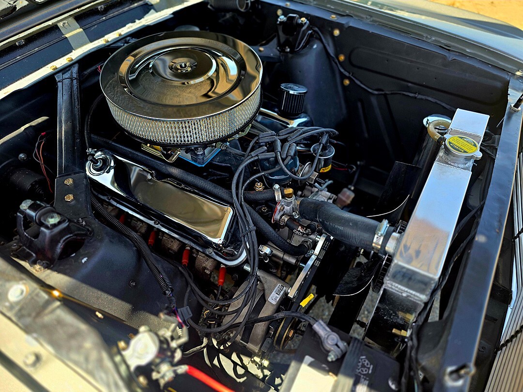 Ford-Mustang-1965-Coupe-18