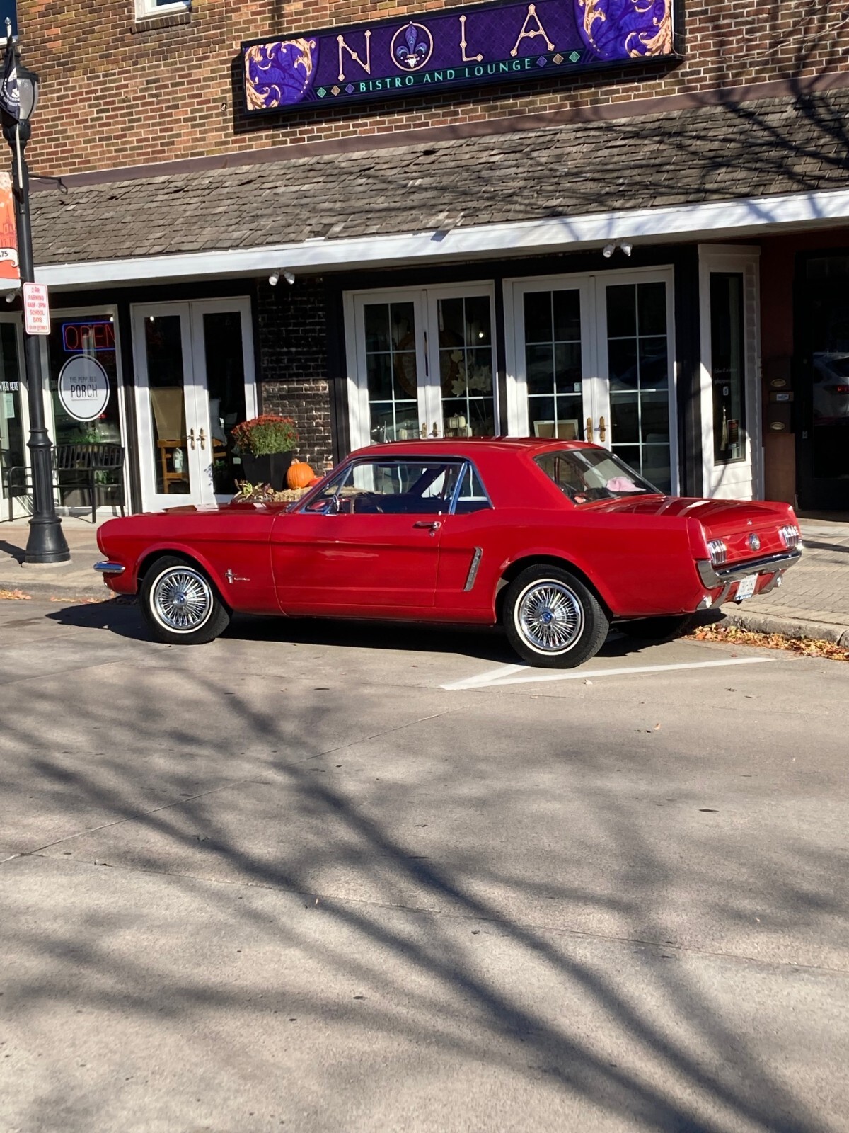 Ford-Mustang-1965-Coupe-2