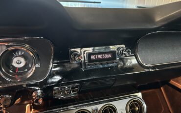 Ford-Mustang-1965-Coupe-31