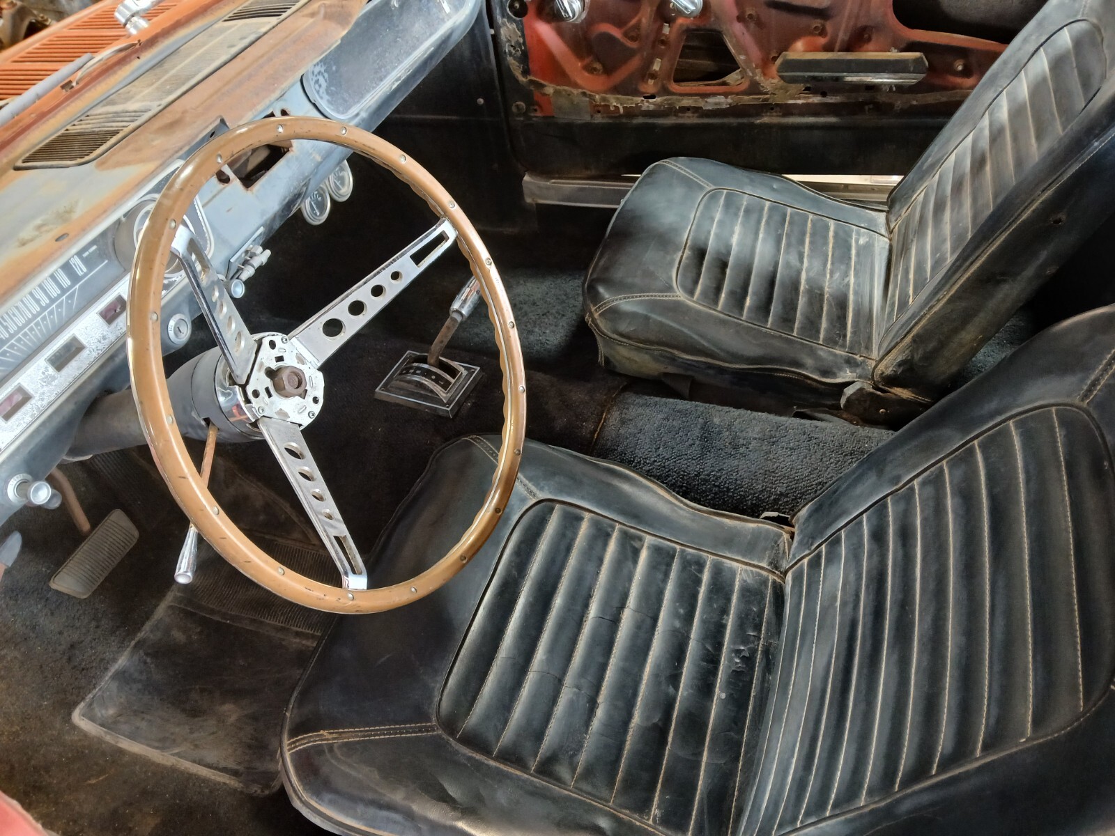 Ford-Mustang-1965-Coupe-6