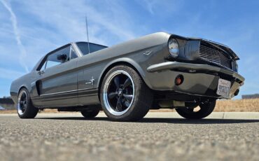 Ford-Mustang-1965-Coupe-6
