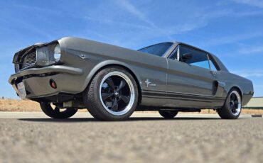 Ford-Mustang-1965-Coupe-7
