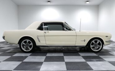 Ford-Mustang-1965-Coupe-8