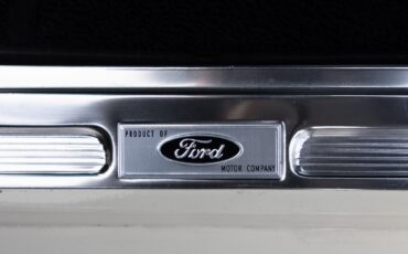 Ford-Mustang-1965-Fastback-13
