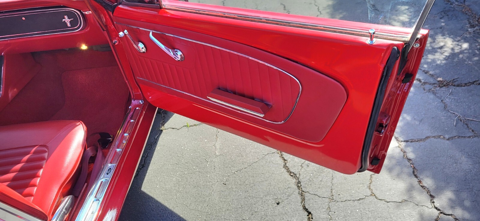 Ford-Mustang-1965-Fastback-14