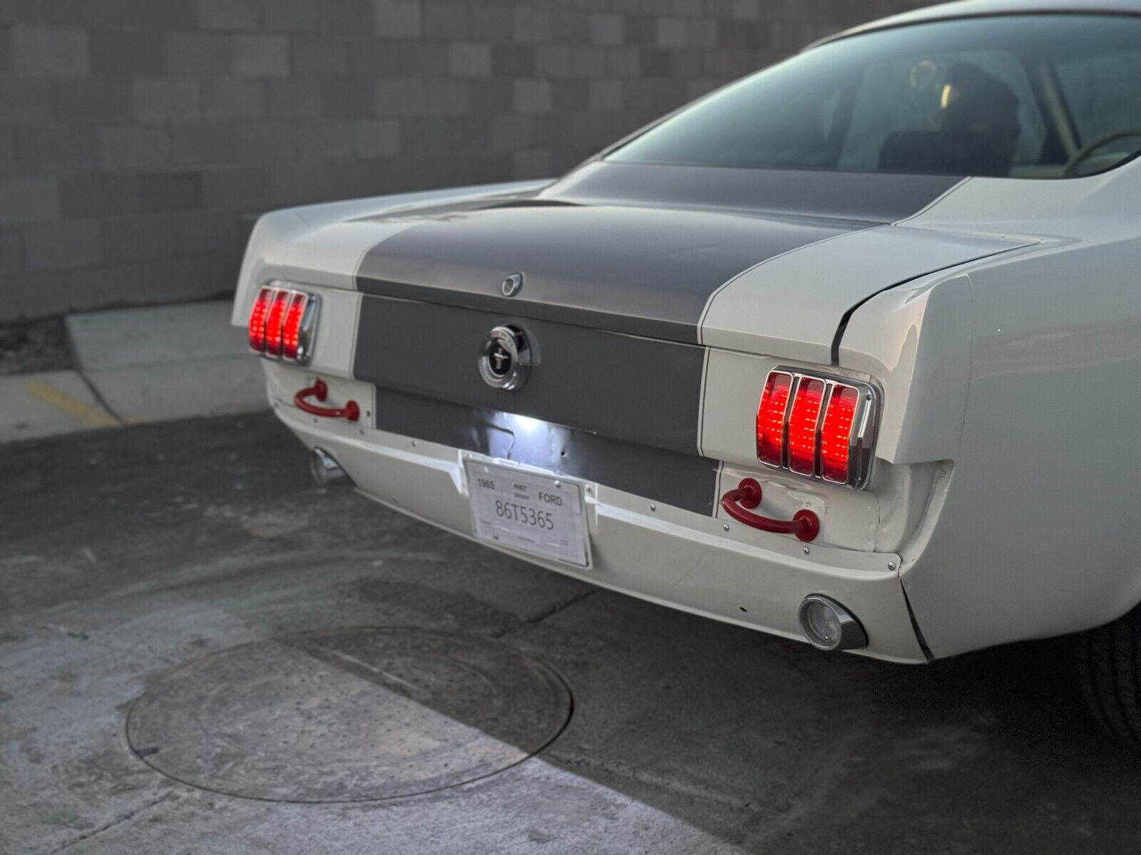 Ford-Mustang-1965-Fastback-18