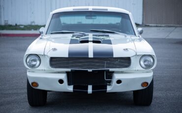 Ford-Mustang-1965-Fastback-2