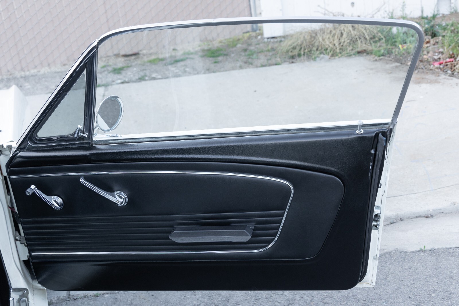 Ford-Mustang-1965-Fastback-24