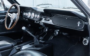 Ford-Mustang-1965-Fastback-26