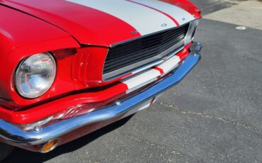 Ford-Mustang-1965-Fastback-27