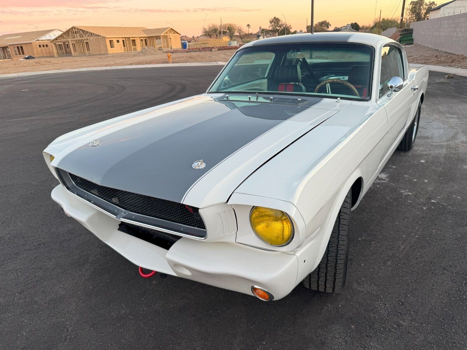 Ford-Mustang-1965-Fastback-4