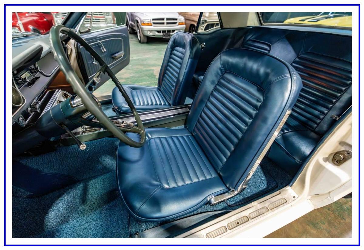 Ford-Mustang-1965-white-1