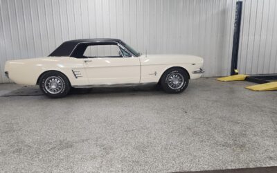 Ford Mustang 1966 2 Door