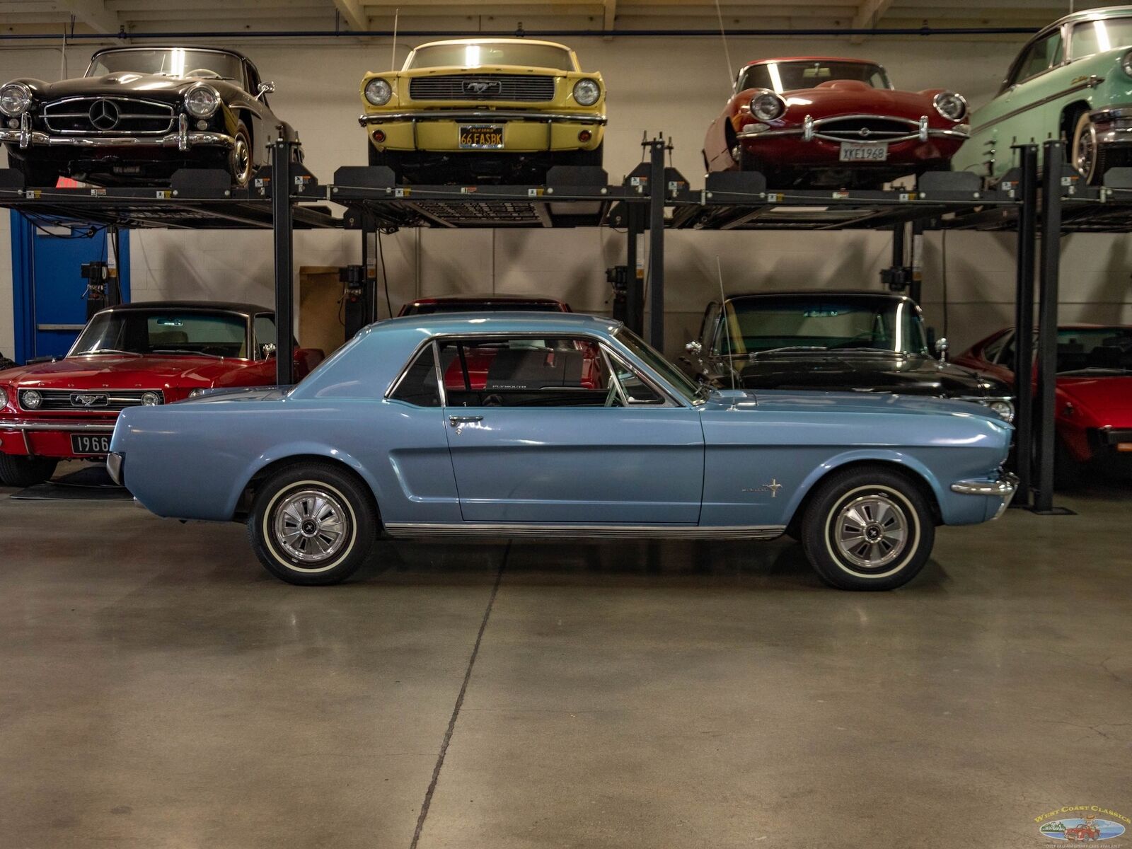 Ford-Mustang-1966-2-Door-Coupe-2