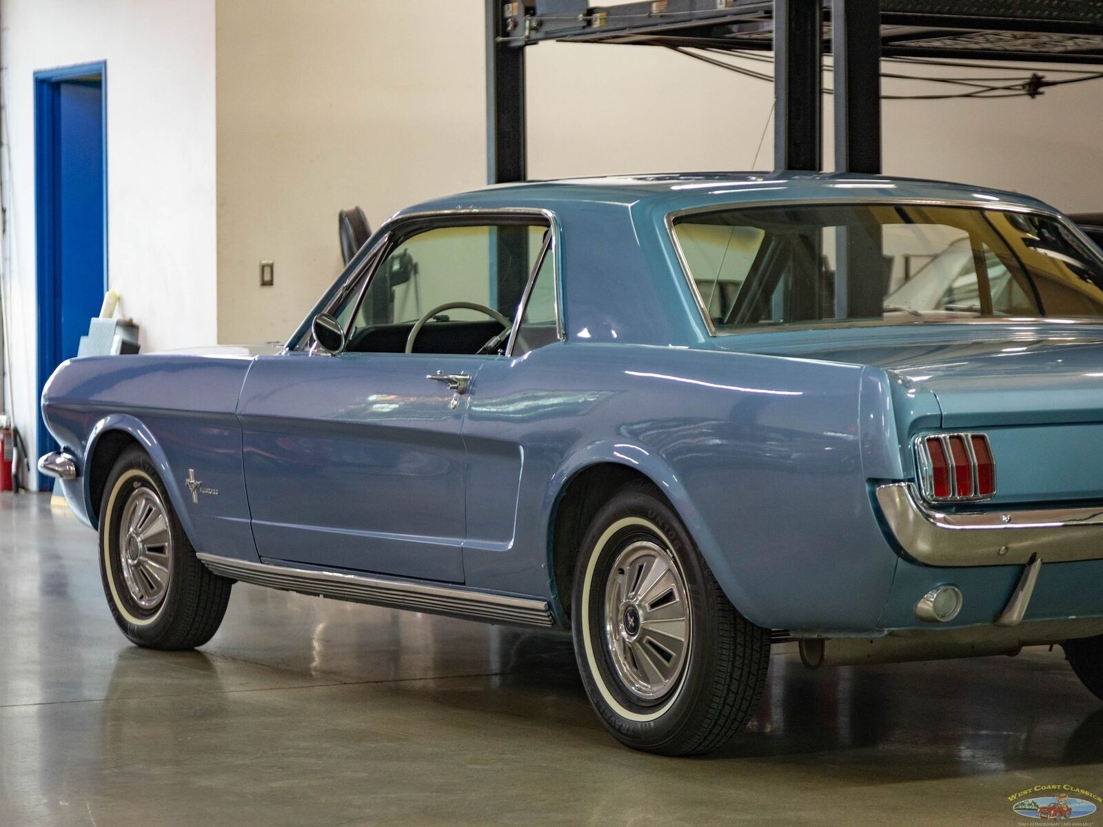 Ford-Mustang-1966-2-Door-Coupe-21
