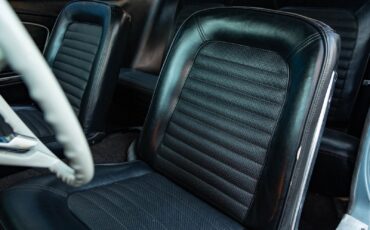 Ford-Mustang-1966-2-Door-Coupe-26