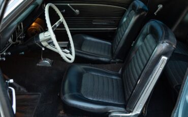 Ford-Mustang-1966-2-Door-Coupe-29